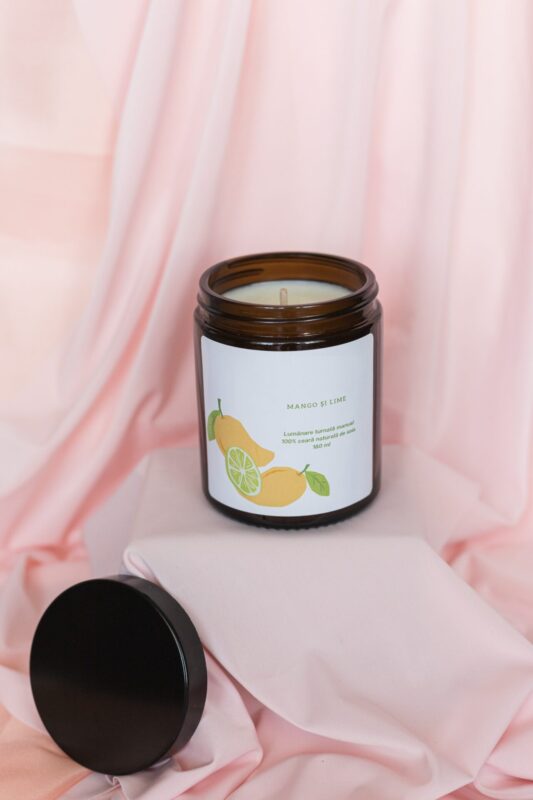 Lumânare parfumată Mango si lime 180 ml Vila Home Design
