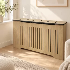 Mască de calorifer model helsinki, realizată la comandă de Vila Home Design, într-un interior luminos